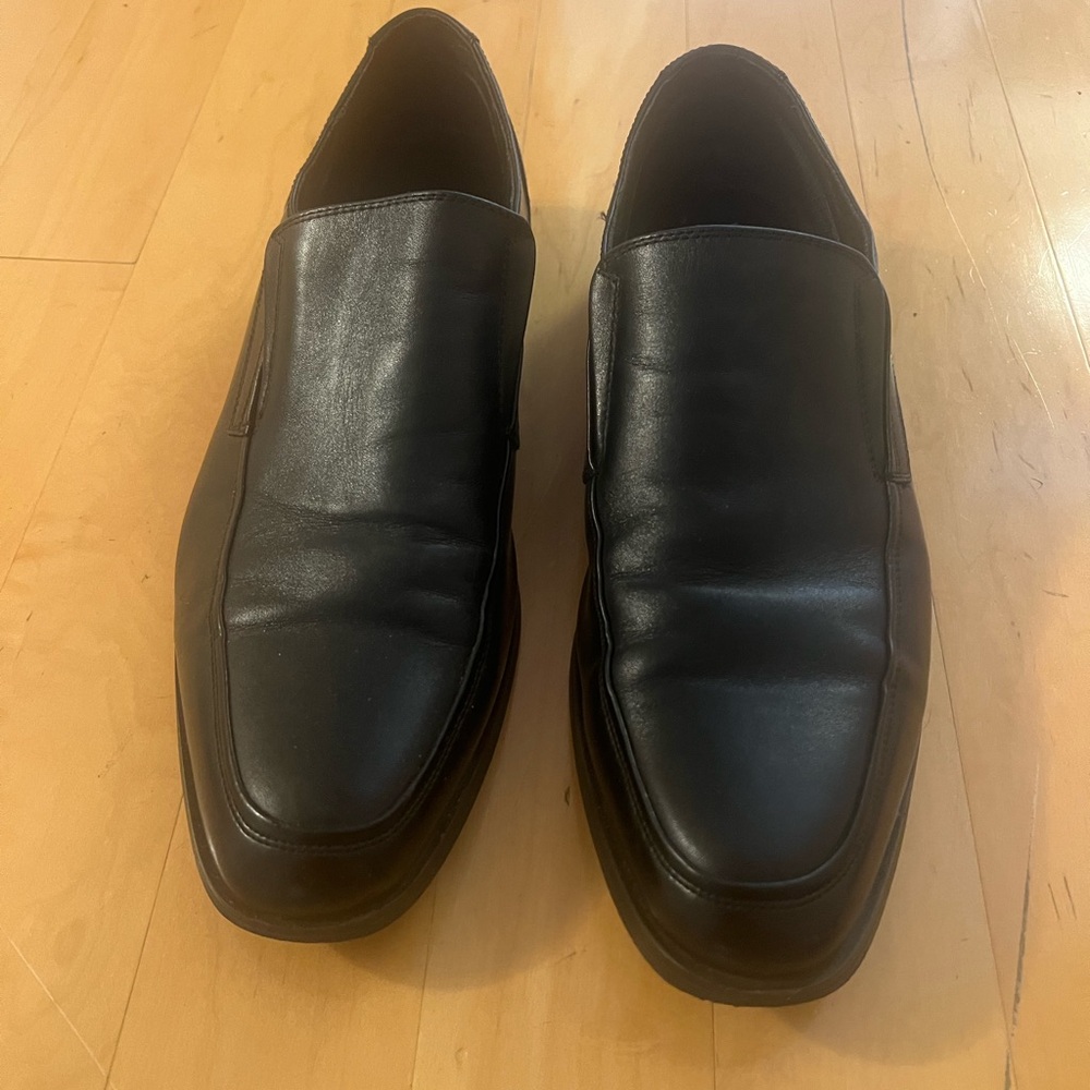 Steve Madden Black Dress Shoes
